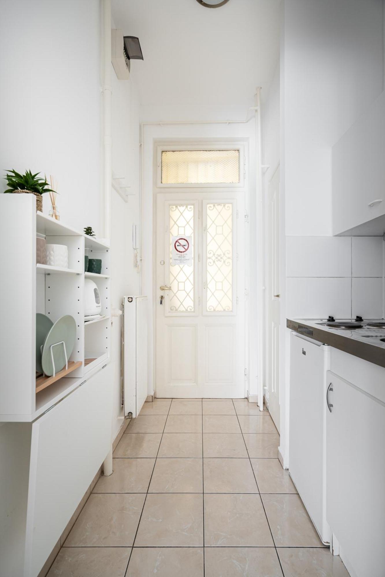 Gleaming Wise Studio Apartment Будапеща Екстериор снимка